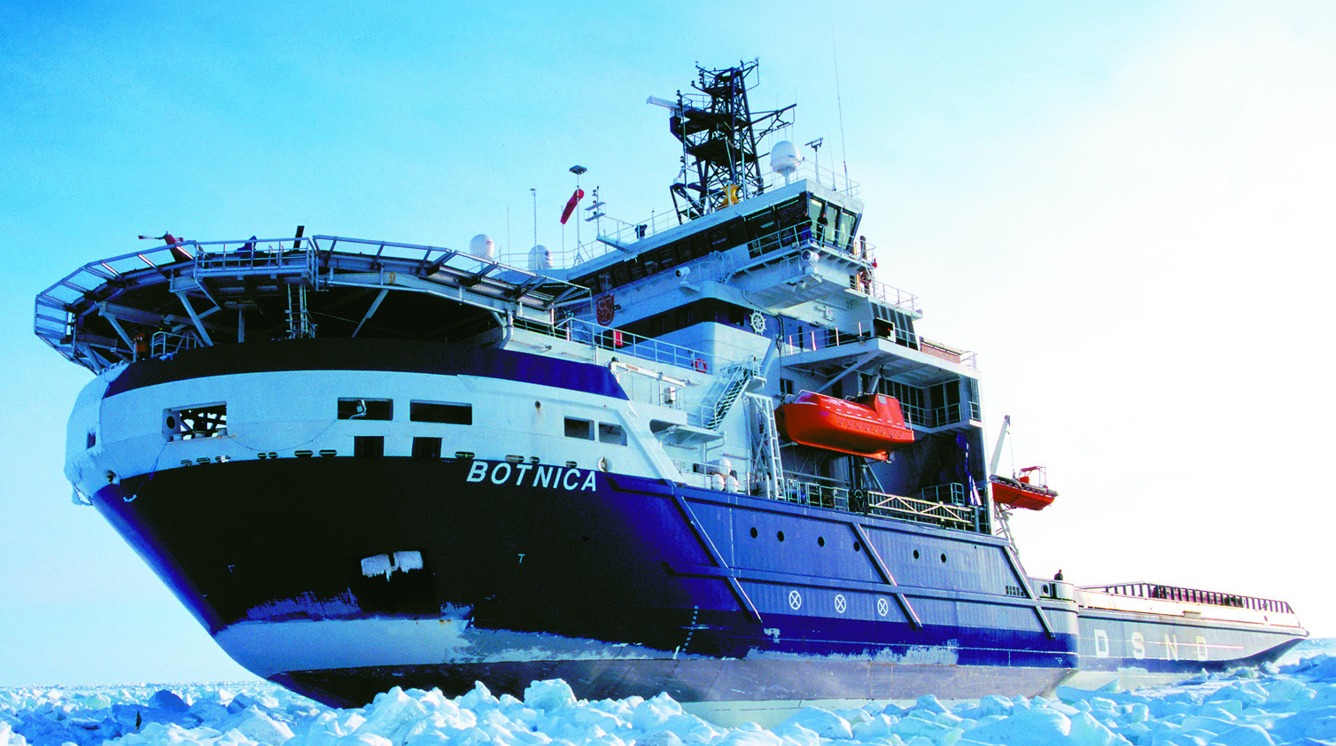 Icebreaker/offshore vessel BOTNICA 