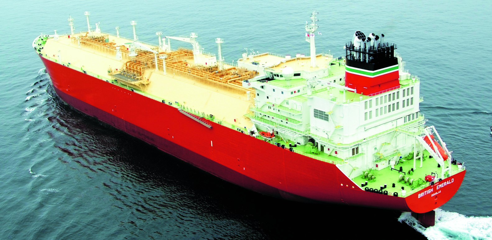 LNG tanker BRITISH EMERALD 