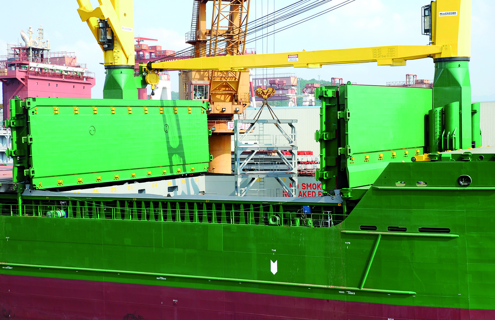 Multi-purpose carrier NEPTUN TRADER