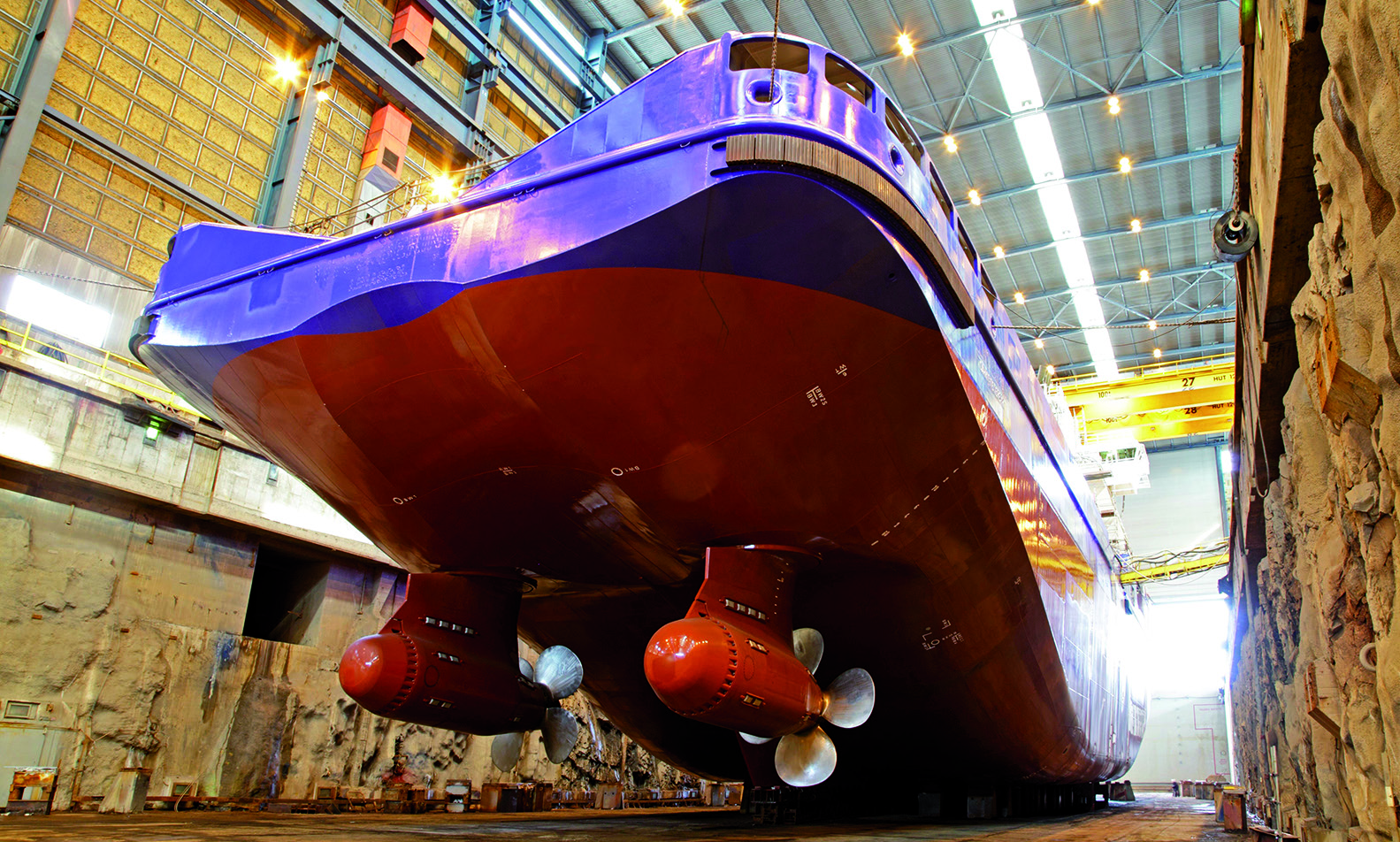 Icebreaking PSV VITUS BERING 