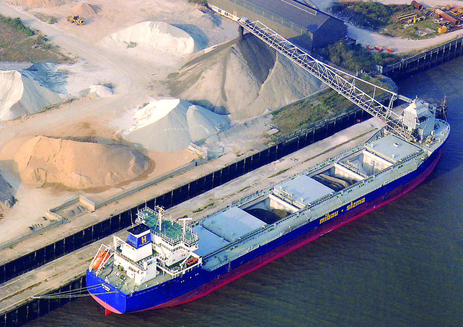 Self-unloading systems