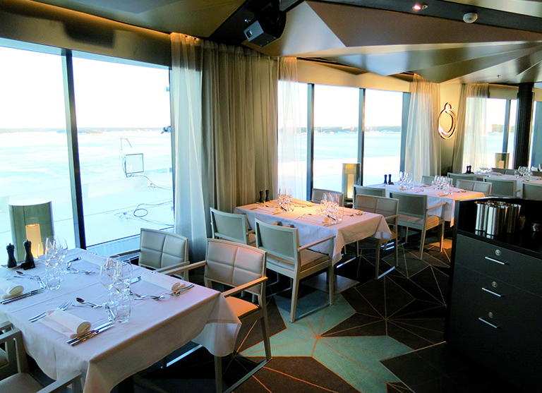 Natural gas-fuelled ferry VIKING GRACE