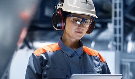 Succeed with lifecycle  solutions for power plants