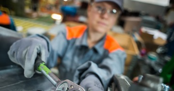 Wartsila-4-stroke-engine-overhaul-services-imagelift