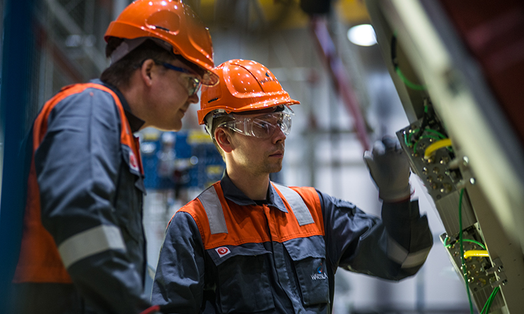 Service employees at work