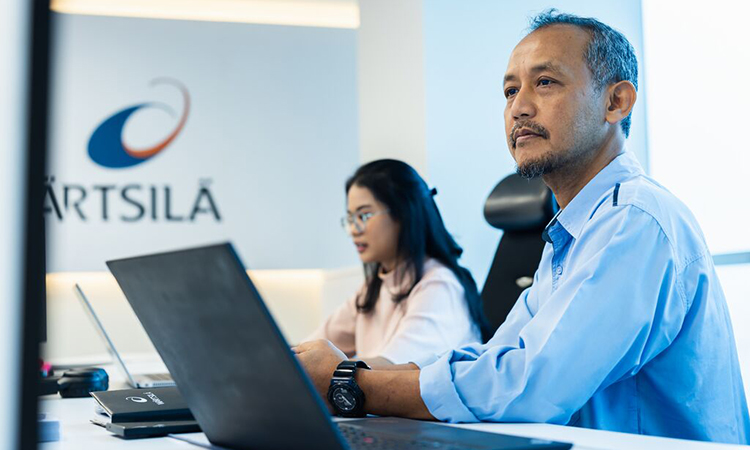 Engineers in expertise centre Jakarta