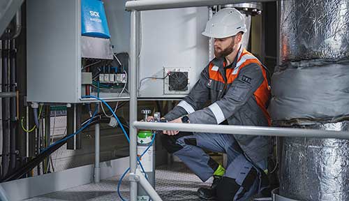 Calibration gases and liquids